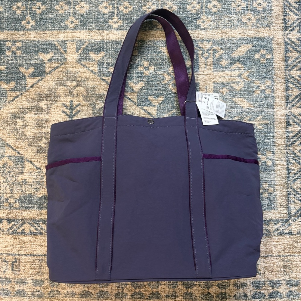 NWT Lululemon Daily Multi-Pocket Tote Bag 20L- Nightfall/Dramatic Magenta NWT